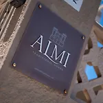 بيت للعطل Almi Traditional House *