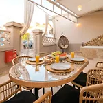 بيت للعطل Almi Traditional House