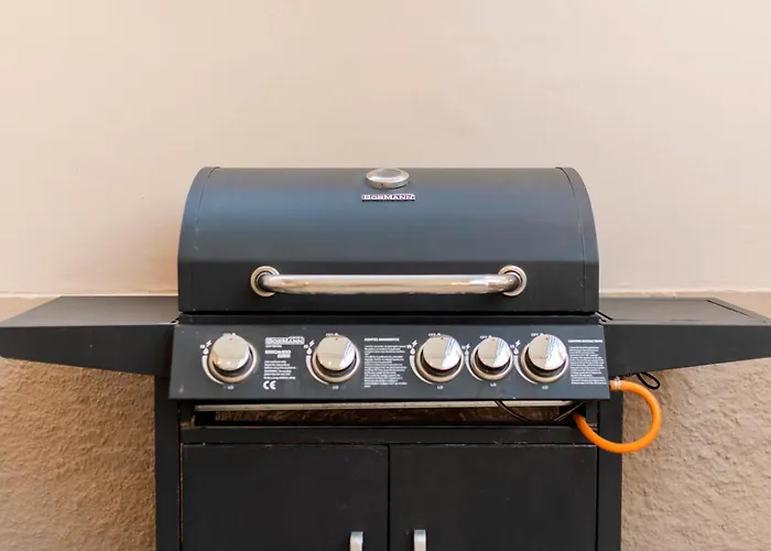 Almi Traditional House بيت للعطل