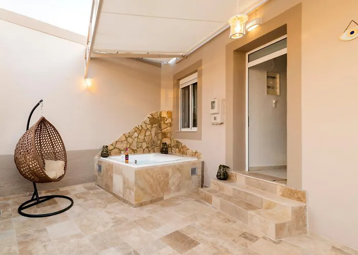 Almi Traditional House بيت للعطل *