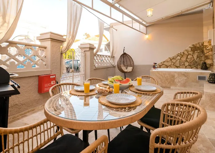 Casa vacanze Almi Traditional House