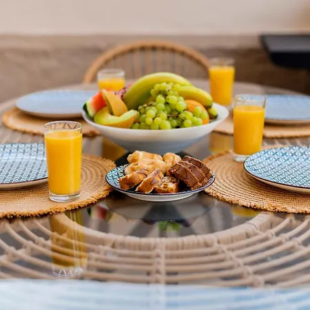 בית נופש Almi Traditional House